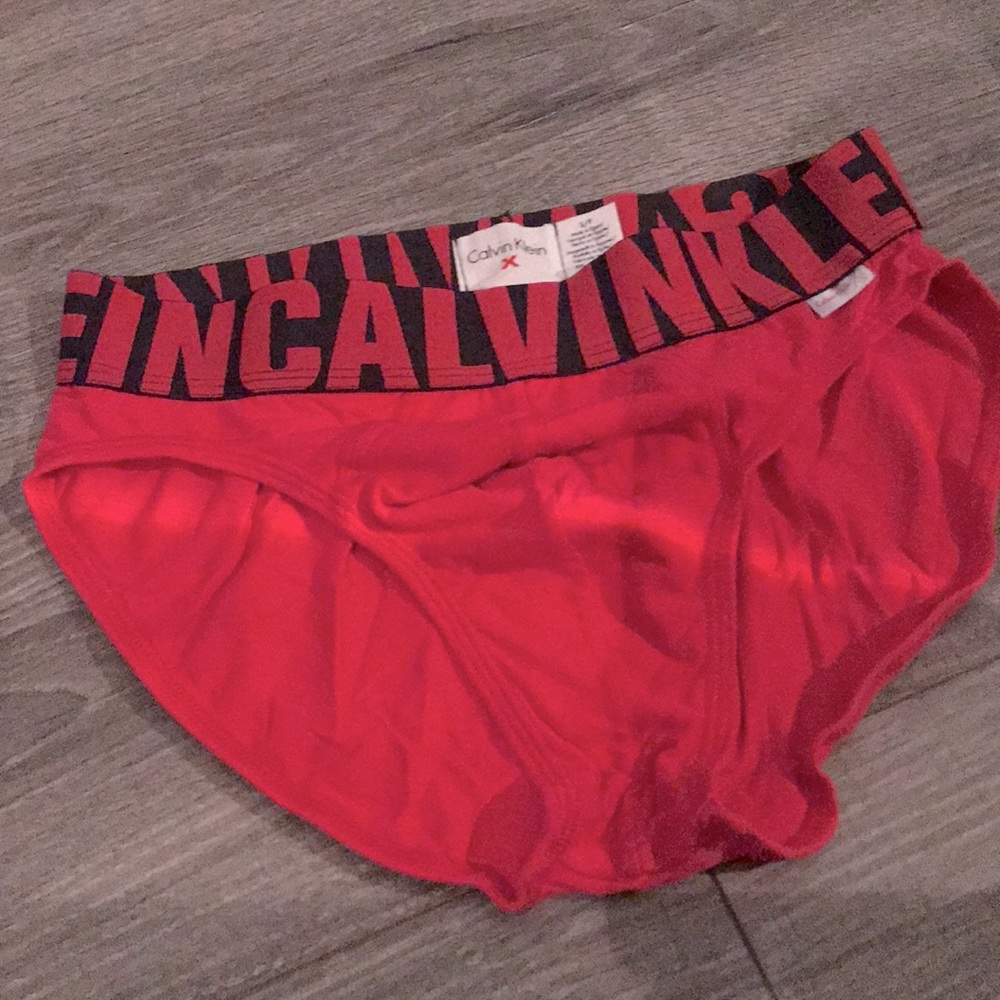 Calvin Klein hot pink hip briefs